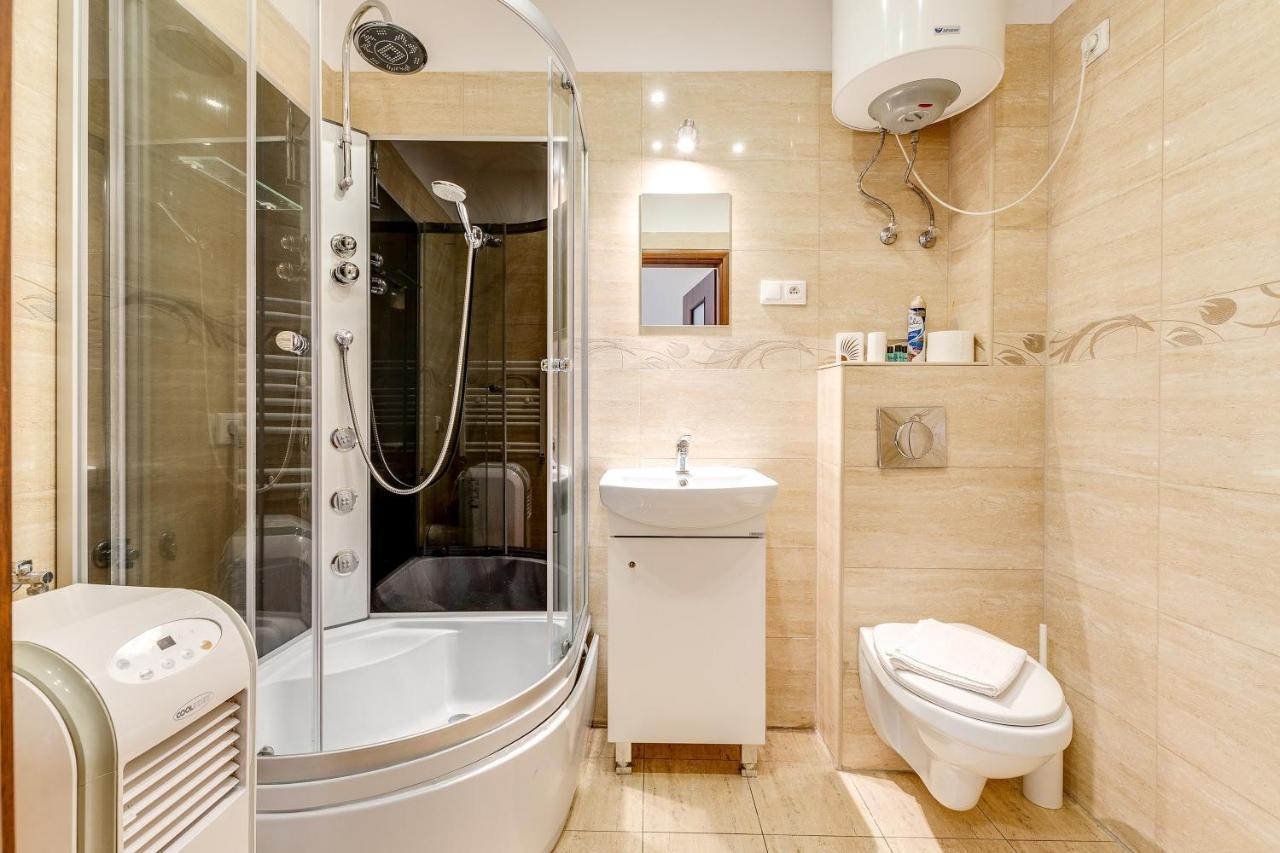 Mickiewicza Suites Katowice Ngoại thất bức ảnh